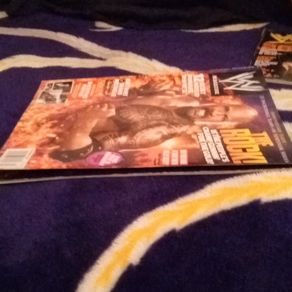 WWE magazine - Picture 6 of 7